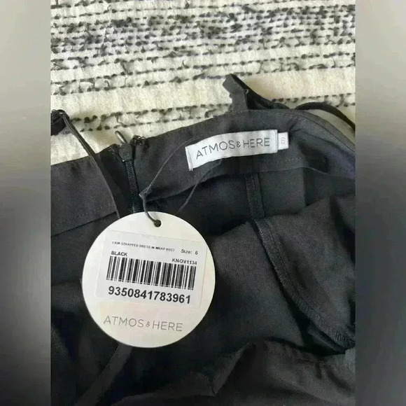 NWT Atmos & Here Women’s Erin Strapped Wrap Bust Romantic Feminine Dress 6 Small - Picture 3 of 15